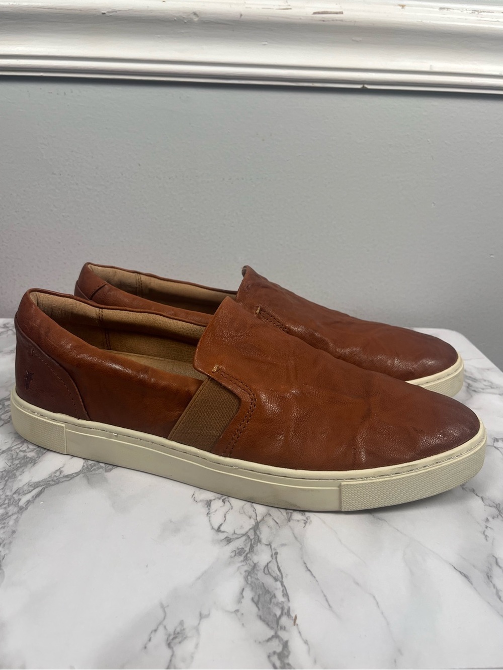 Frye Ivy Slip On leather loafers women size 11 brown